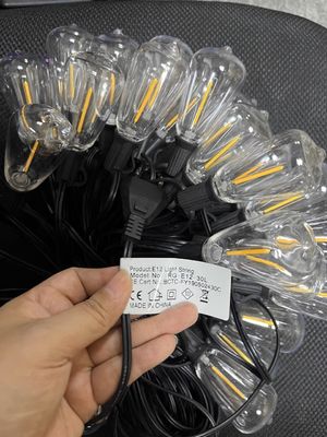 Thêm một chút thanh lịch vào đám cưới của bạn với đèn sân và điện áp đầu vào AC 110V/220V